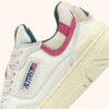 CLC Low Sneaker aus weißem Leder und karminrosa Wildleder CLC Low Sneaker aus weißem Leder und karminrosa Wildleder