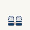 CLC Low Sneaker aus weißem Leder und Prinzessinnenblauem Wildleder CLC Low Sneaker aus weißem Leder und Prinzessinnenblauem Wildleder