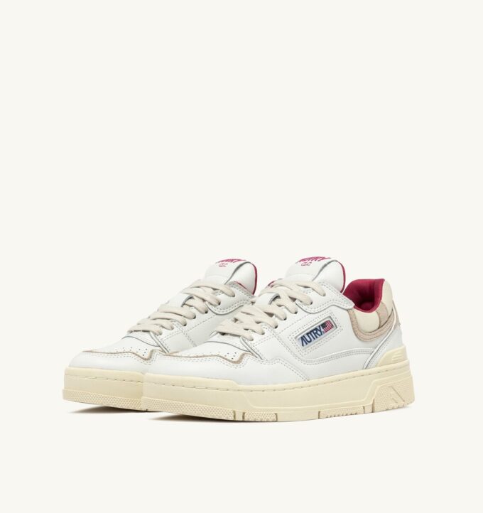 CLC Low Sneaker aus weißem Leder und sandfarbenem Wildleder CLC Low Sneaker aus weißem Leder und sandfarbenem Wildleder