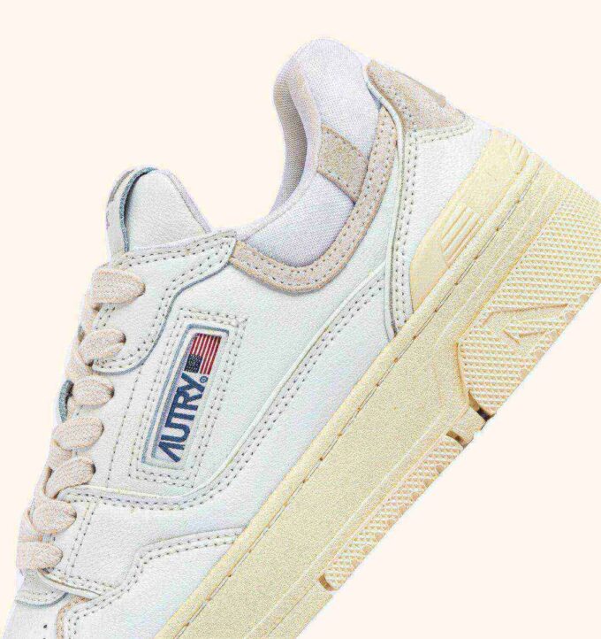 CLC Low Sneaker aus weißem Leder und Wildleder CLC Low Sneaker aus weißem Leder und Wildleder