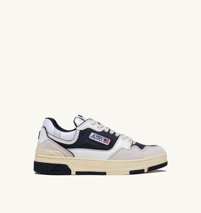 CLC Low Sneaker aus weißem und raumblauem Leder und Wildleder CLC Low Sneaker aus weißem und raumblauem Leder und Wildleder