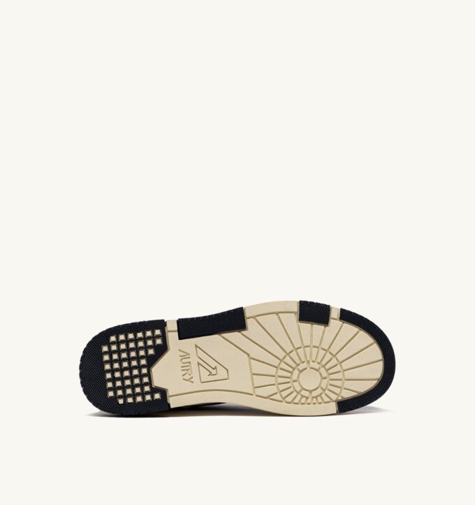 CLC Low Sneaker aus weißem und raumblauem Leder und Wildleder CLC Low Sneaker aus weißem und raumblauem Leder und Wildleder