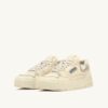 CLC Low Sneaker aus winterweißem Leder