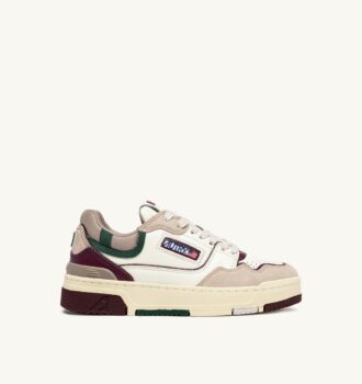 CLC Low Sneaker in Elfenbeinweiß und Burgunderrot aus Wildleder und Leder