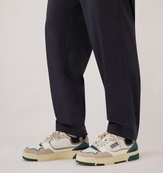 CLC Low Sneaker in Weiß und Wald-Wildleder und Leder CLC Low Sneaker in Weiß und Wald-Wildleder und Leder