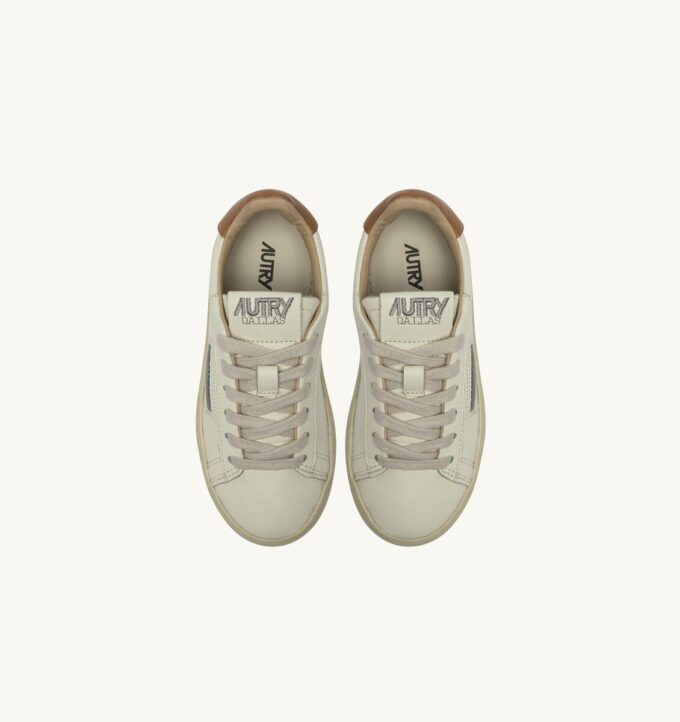 DALLAS KIDS KIDS LOW SNEAKER IN LEDERFARBE MARSHMALLOW UND BROWN SUGAR DALLAS KIDS KIDS LOW SNEAKER IN LEDERFARBE MARSHMALLOW UND BROWN SUGAR