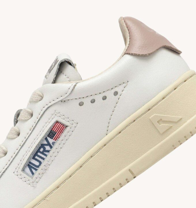 DALLAS KIDS LOW SNEAKERS IN WEISSEM UND PUDERROSA LEDER DALLAS KIDS LOW SNEAKERS IN WEISSEM UND PUDERROSA LEDER