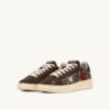 DALLAS LOW ‚FLORAL‘ SNEAKER AUS BRAUNEM WILDLEDER