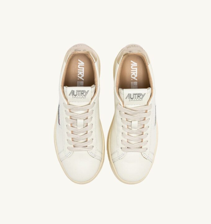 DALLAS LOW SNEAKER AUS WEISSEM UND GOLDENEM LEDER
