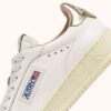 DALLAS LOW SNEAKER AUS WEISSEM UND GOLDENEM LEDER