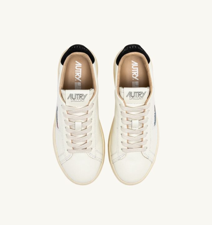 DALLAS LOW SNEAKER AUS WEISSEM UND SCHWARZEM LEDER