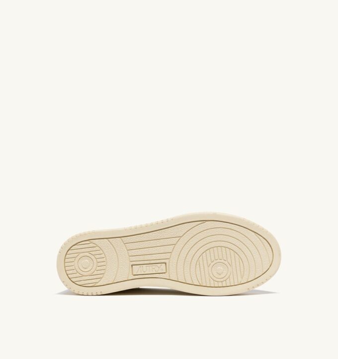 DALLAS LOW SNEAKER AUS WEISSEM UND SILBERNEM LEDER