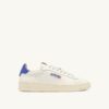 DALLAS LOW SNEAKER IN MARSHMALLOW UND BLAUEM LEDER DALLAS LOW SNEAKER IN MARSHMALLOW UND BLAUEM LEDER