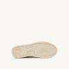 DALLAS LOW SNEAKER IN MARSHMALLOW UND BLAUEM LEDER DALLAS LOW SNEAKER IN MARSHMALLOW UND BLAUEM LEDER