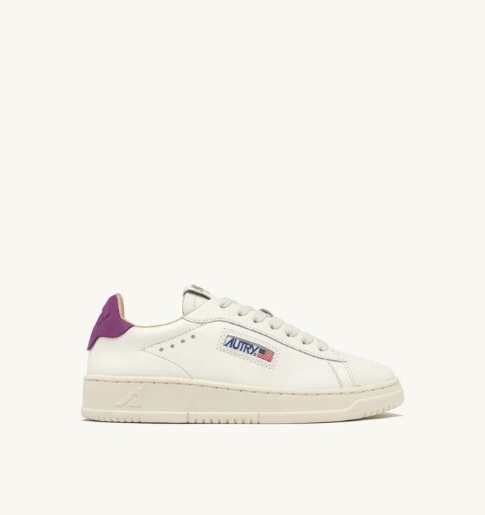 DALLAS LOW SNEAKER IN MARSHMALLOW UND HYACINTH VIOLET LEDER