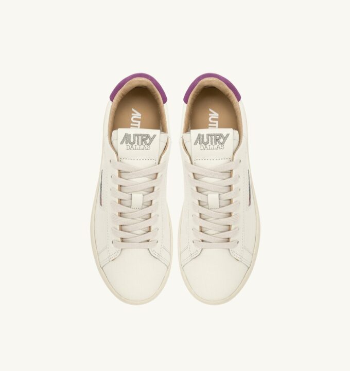 DALLAS LOW SNEAKER IN MARSHMALLOW UND HYACINTH VIOLET LEDER