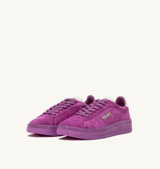 DALLAS LOW SNEAKER IN MARSHMALLOW UND HYACINTH VIOLETT WILDLEDER