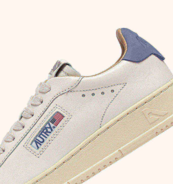 DALLAS LOW SNEAKER IN MARSHMALLOW UND TEMPEST LEDER DALLAS LOW SNEAKER IN MARSHMALLOW UND TEMPEST LEDER