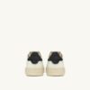 DALLAS LOW SNEAKER IN WEISSEM UND SPACE LEDER