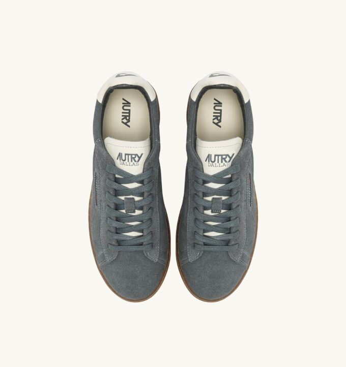 DALLAS LOW SNEAKER IN WILDLEDERFARBE ASH UND MARSHMALLOW