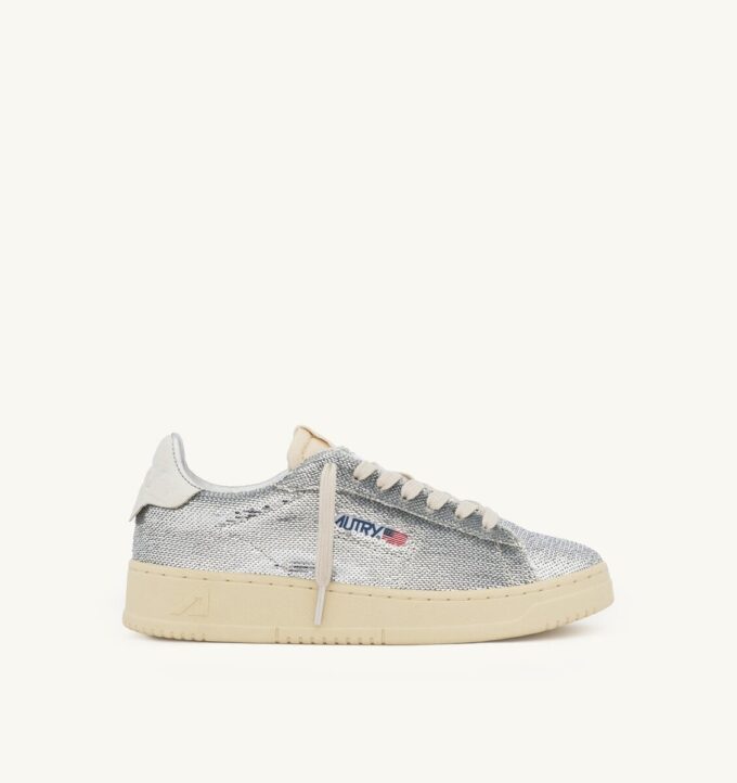 DALLAS LOW ‚SPARKLING‘ SNEAKER, GLITZERND IN SILBER- UND WEISSEN PATRONEN
