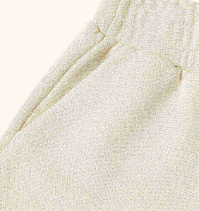 Damen-Sweatshorts mit farblich abgestimmtem Logo