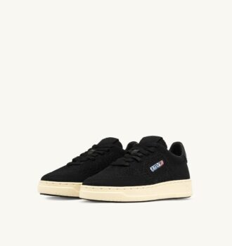 EASEKNIT MEDALIST LOW SNEAKER IN SCHWARZ, STRICKFARBE