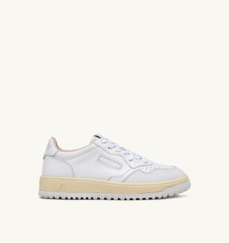 GOLF LOW SNEAKER AUS WEISSEM LEDER
