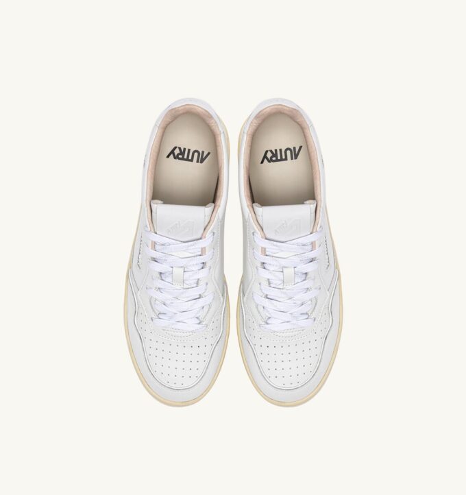 GOLF LOW SNEAKER AUS WEISSEM LEDER GOLF LOW SNEAKER AUS WEISSEM LEDER