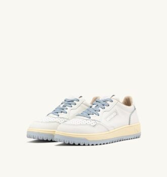 Golf Low Sneakers aus weißem und perlblauem Leder