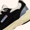 HYPERWAY SNEAKER AUS SCHWARZ- UND SILBERFARBENEM WILDLEDER UND MESH HYPERWAY SNEAKER AUS SCHWARZ- UND SILBERFARBENEM WILDLEDER UND MESH