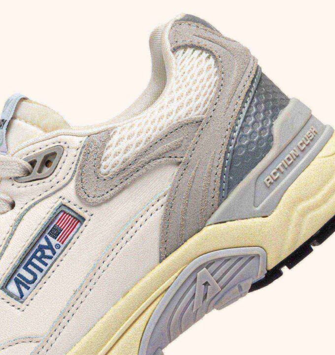 HYPERWAY SNEAKER AUS WEISSEM UND GRAUEM WILDLEDER UND MESH HYPERWAY SNEAKER AUS WEISSEM UND GRAUEM WILDLEDER UND MESH