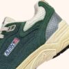 HYPERWAY SNEAKER IN MALACHITFARBE UND SILBERFARBENEM WILDLEDER UND MESH HYPERWAY SNEAKER IN MALACHITFARBE UND SILBERFARBENEM WILDLEDER UND MESH