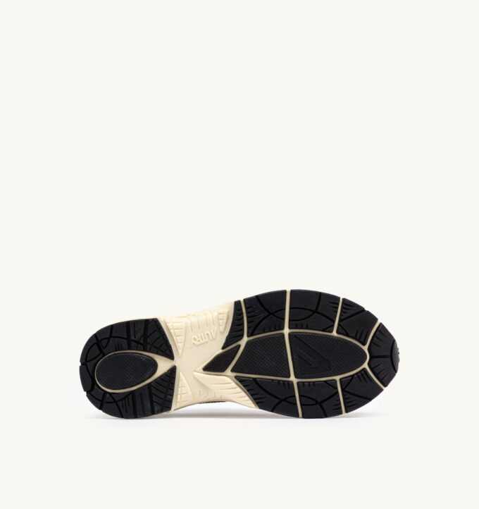 HYPERWAY SNEAKER IN ZIGARRE UND SILBER MESH UND WILDLEDER
