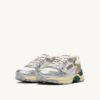HYPERWAY SNEAKERS IN MARSHMALLOW UND SILBERFARBENEM LAMINIERTEM LEDER UND MESH HYPERWAY SNEAKERS IN MARSHMALLOW UND SILBERFARBENEM LAMINIERTEM LEDER UND MESH