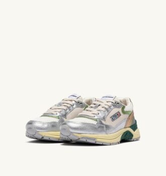 HYPERWAY SNEAKERS IN MARSHMALLOW UND SILBERFARBENEM LAMINIERTEM LEDER UND MESH