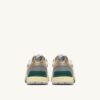 HYPERWAY SNEAKERS IN MARSHMALLOW UND SILBERFARBENEM LAMINIERTEM LEDER UND MESH HYPERWAY SNEAKERS IN MARSHMALLOW UND SILBERFARBENEM LAMINIERTEM LEDER UND MESH