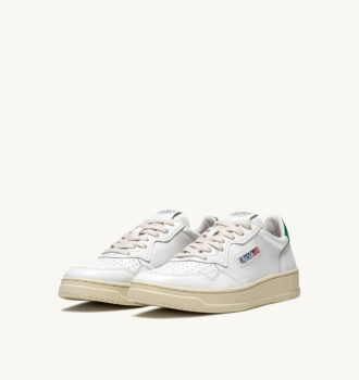 KÖRBE-MEDAILLENGEWINNER LOW EN CUIR BLANC ET VERT