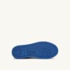 KÖRBE MEDAILLENGEWINNER LOW EN CUIR METALLIQUE ARGENT ET BLEU