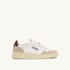 KÖRBE-MEDAILLENGEWINNER LOW EN DAIM UND CUIR BLANC ET BURGUNDY KÖRBE-MEDAILLENGEWINNER LOW EN DAIM UND CUIR BLANC ET BURGUNDY