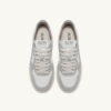 KÖRBE MEDALIST LOW BICOLOR IN CUIR BLANC ET VAPOR KÖRBE MEDALIST LOW BICOLOR IN CUIR BLANC ET VAPOR