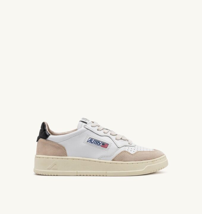 KÖRBE MEDALIST LOW EN CUIR BLANC UND NOIR ET DAIM BEIGE KÖRBE MEDALIST LOW EN CUIR BLANC UND NOIR ET DAIM BEIGE