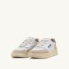 KÖRBE MEDALIST LOW EN CUIR BLANC UND NOIR ET DAIM BEIGE KÖRBE MEDALIST LOW EN CUIR BLANC UND NOIR ET DAIM BEIGE
