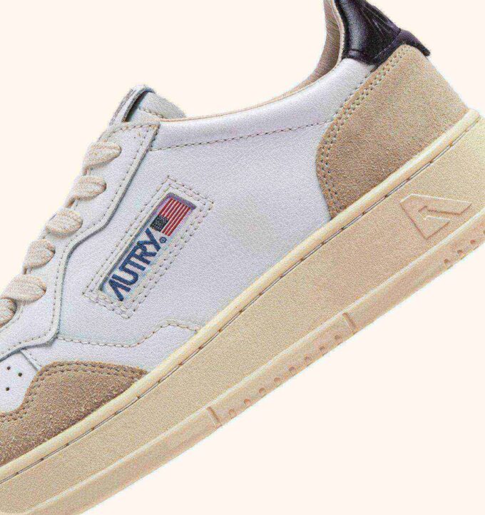 KÖRBE MEDALIST LOW EN CUIR BLANC UND NOIR ET DAIM BEIGE KÖRBE MEDALIST LOW EN CUIR BLANC UND NOIR ET DAIM BEIGE