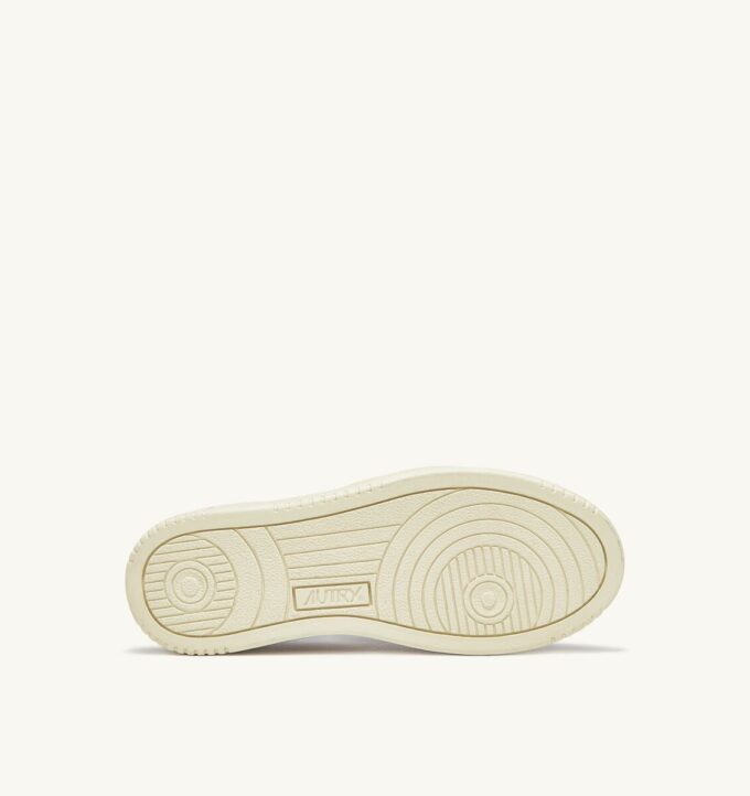 KÖRBE MEDALIST MID BICOLOR EN CUIR BLANC UND PLATINE METALLISE‘ KÖRBE MEDALIST MID BICOLOR EN CUIR BLANC UND PLATINE METALLISE‘