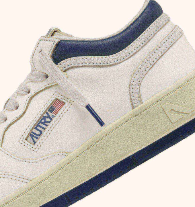 MED-WAY SNEAKER AUS LEDER IN DEN FARBEN MARSHMALLOW UND ENSIGN BLUE MED-WAY SNEAKER AUS LEDER IN DEN FARBEN MARSHMALLOW UND ENSIGN BLUE