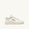 MED-WAY SNEAKER AUS LEDER IN DER FARBE MARSHMALLOW UND WEISS