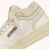 MED-WAY SNEAKER AUS LEDER UND LAMMFELL IN DEN FARBEN WEISS UND MARSHMALLOW