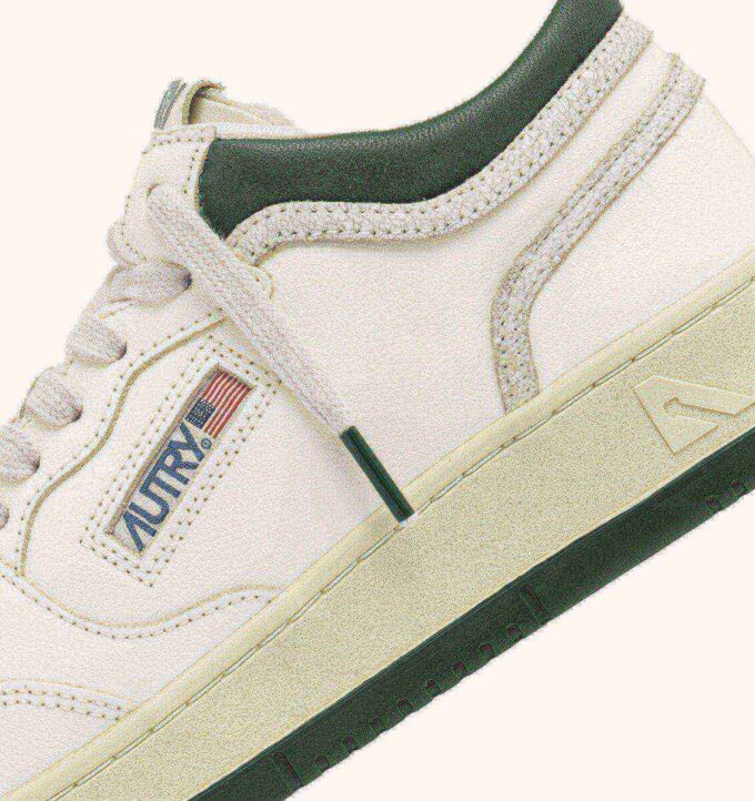 MED-WAY SNEAKER IN LEDER, FARBE MARSHMALLOW UND MOUNTAIN