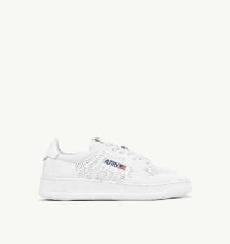 MEDALIST EASEKNIT LOW SNEAKERS IN WEISSEM STRICK